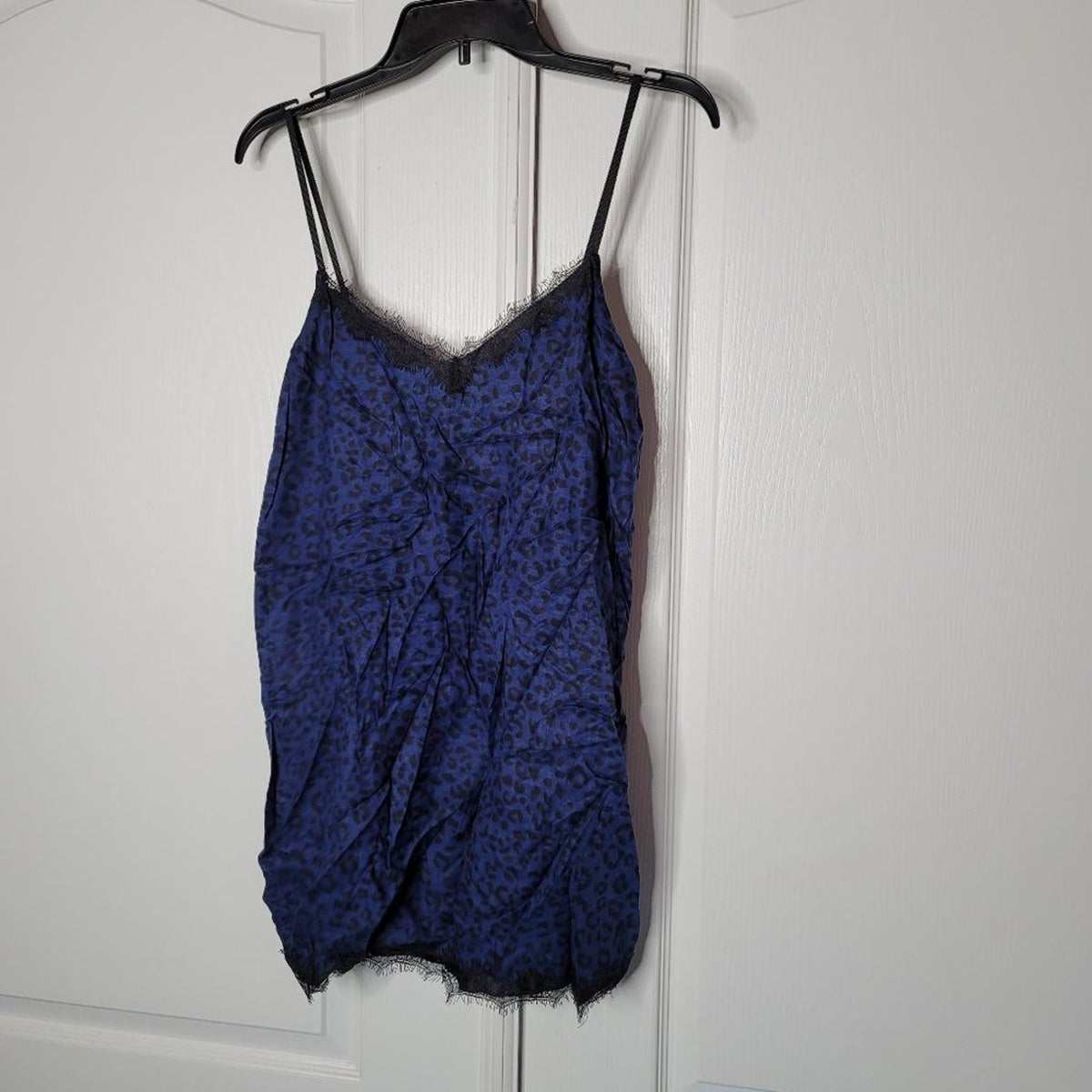 Jenni Lace-Trim Knit V-Neck Chemise Nightgown Size Small
