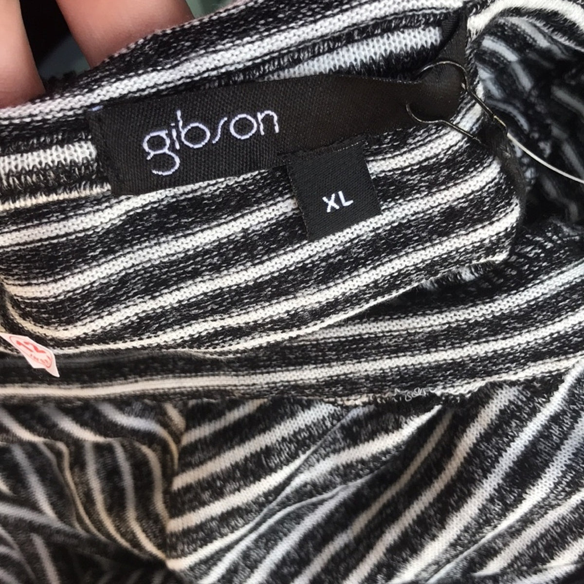 Gibson NWT Ruffled Edge Raglan Pullover Top Size XLarge