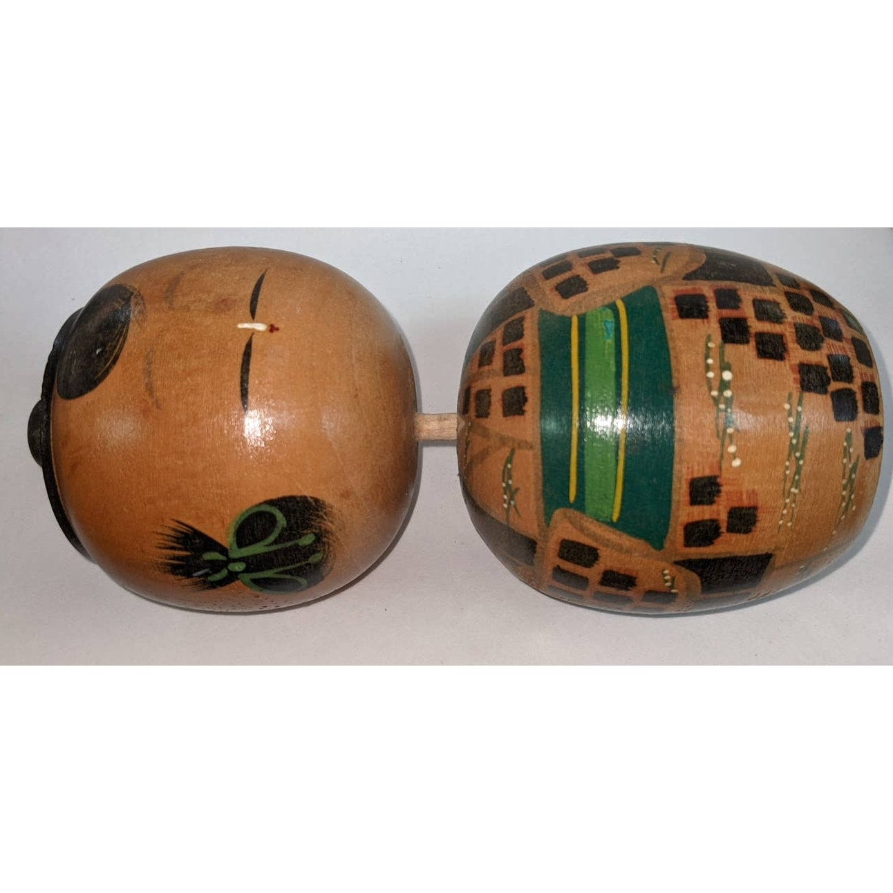 Japanese Hand Painted Kokeshi Doll Pair Set Wooden Large Peg Bobble Head Figure