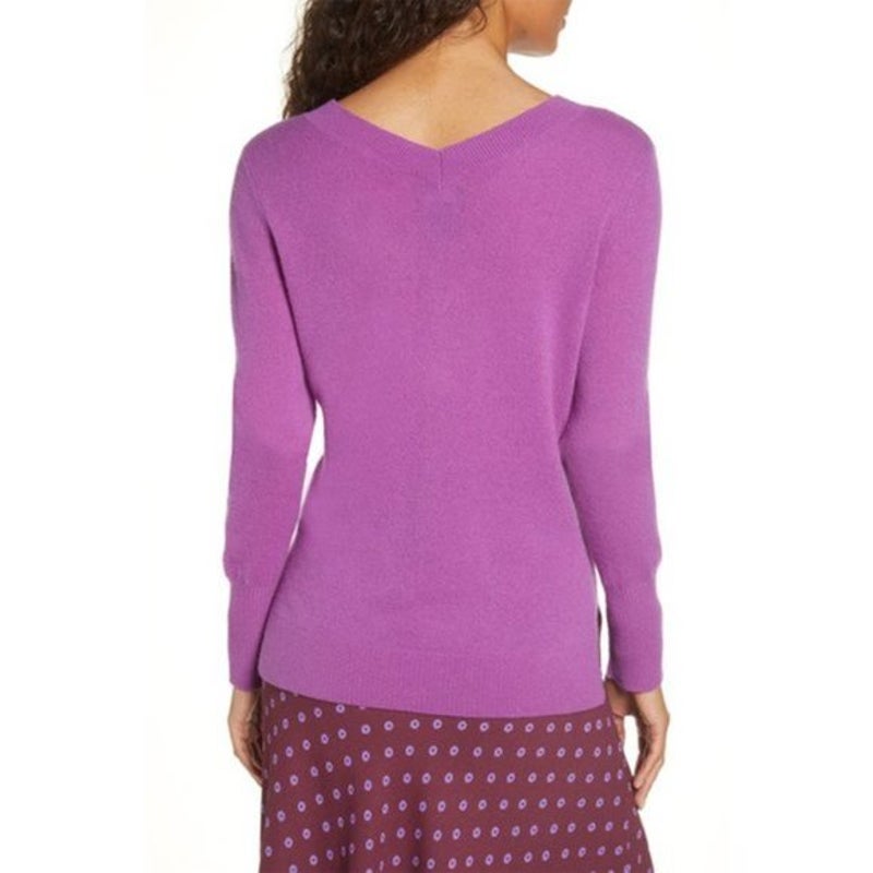 Halogen NWT Classic Cashmere Pullover Sweater Long Sleeve V-Neck Purple Size XS