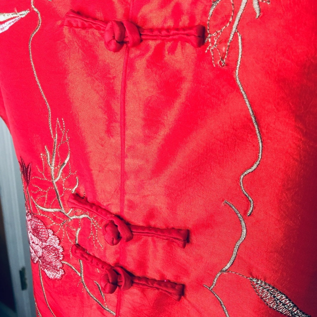 XXL Chinese Asian Large collar button up top RED Satin Feel Floral blouse top