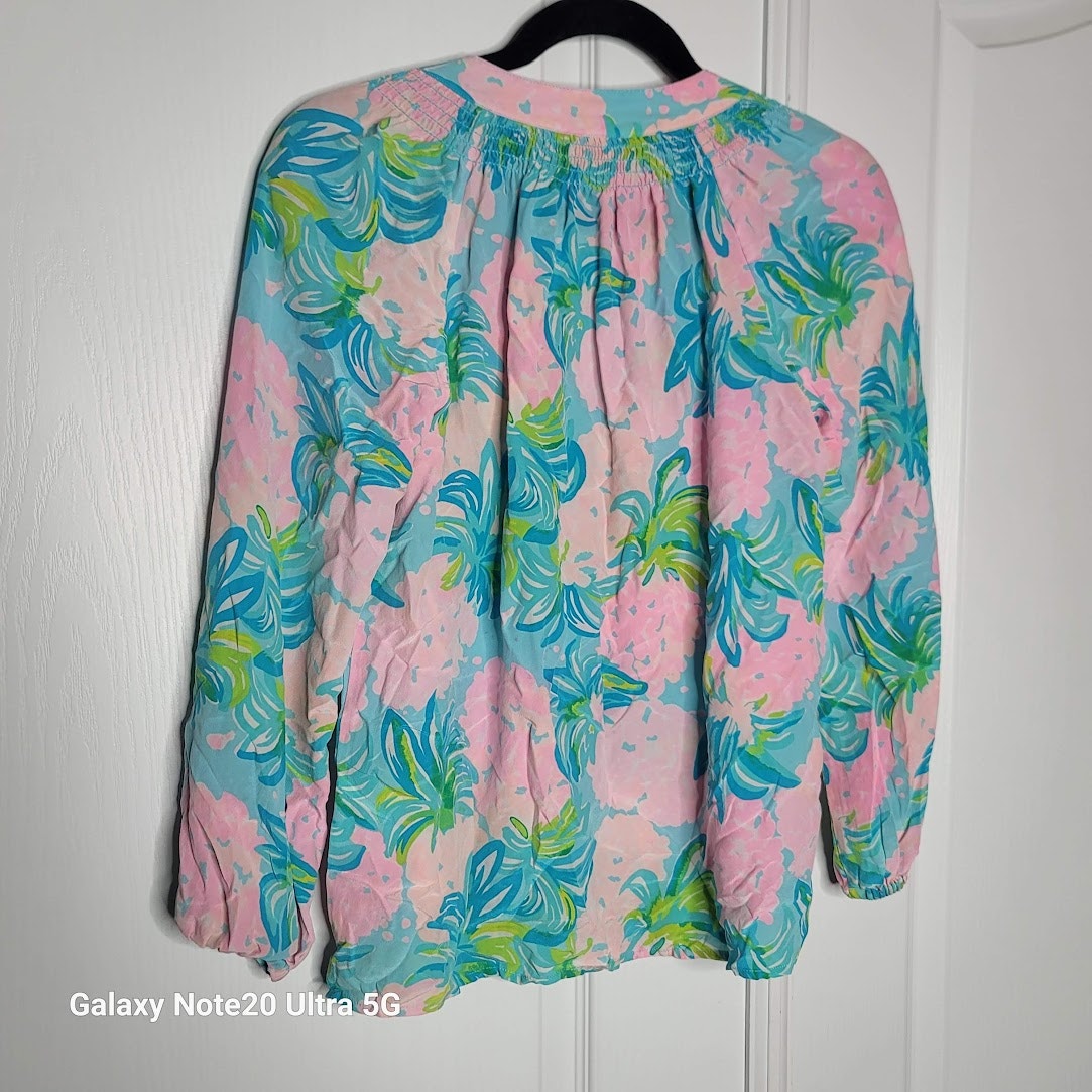 Lilly Pulitzer Size XS extra small 100% Silk Blouse Top Shirt Elsa Pink Teal