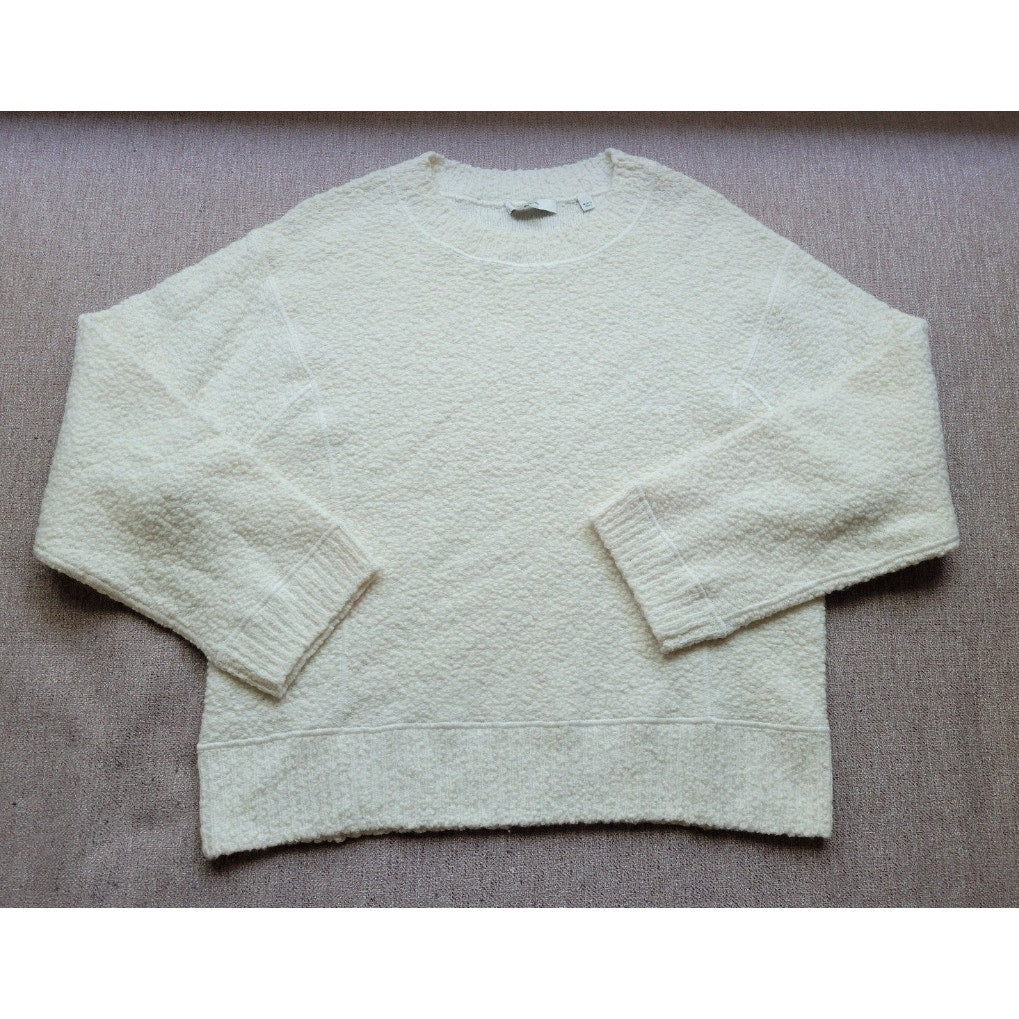 Vince NWT Off White Textured Bouclé Wool Blend Sweater Size XS Piping detail