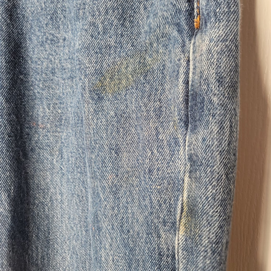 Vintage Levis blue Jeans Denim 550 size 36 Length 32 Preowned