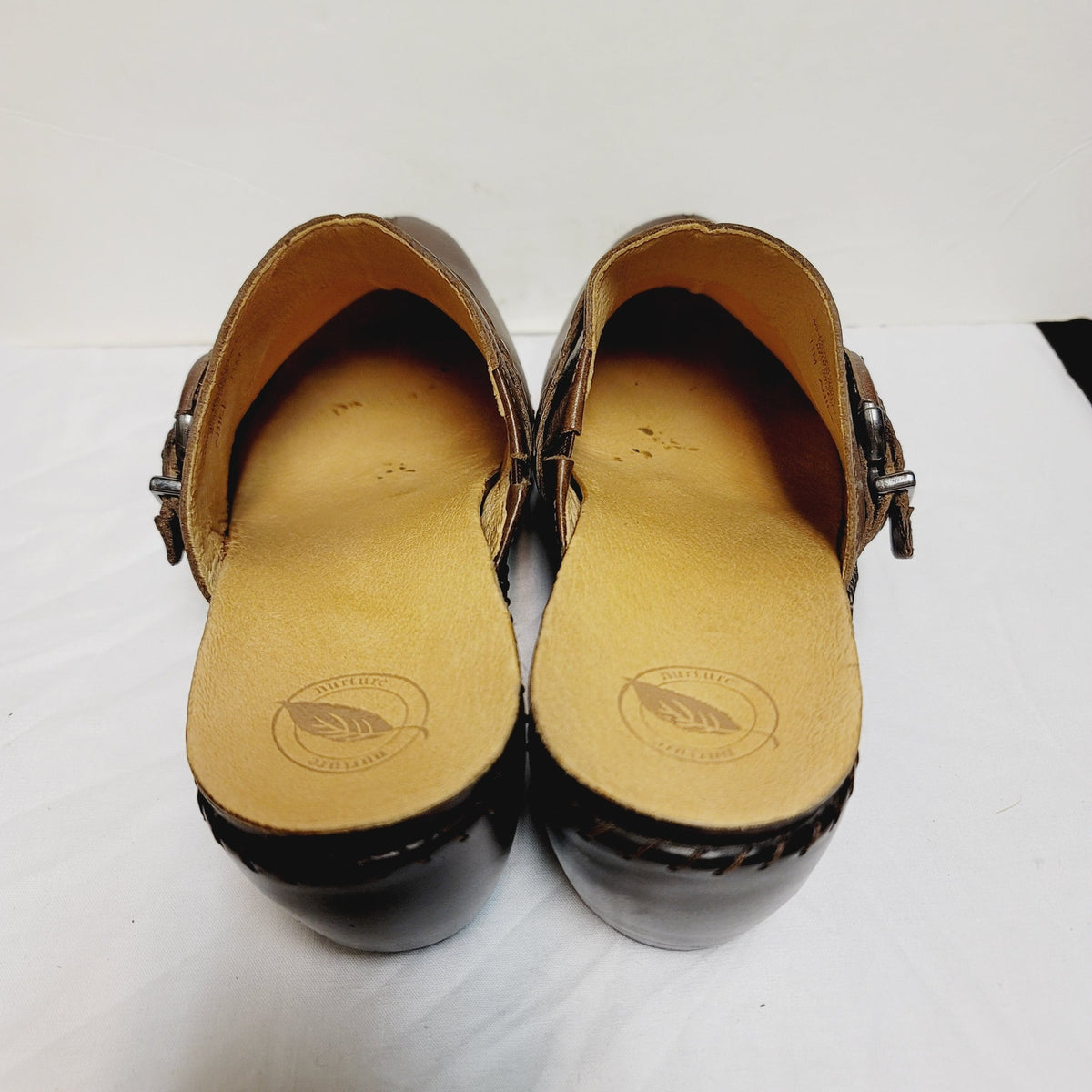 Nuture ABIEE NURTURE leather clogs slide on Womens Size 11 cognac Brown