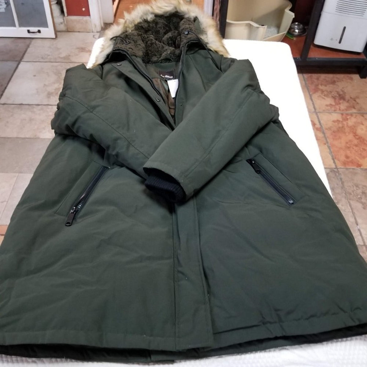 NEW Sam Edelman Faux Fur Trim Down Parka Coat Size 2 XL