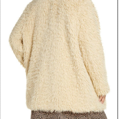 BP NEW Shaggy Faux Fur Teddy Coat Size Medium Jacket NEW Winter Pockets