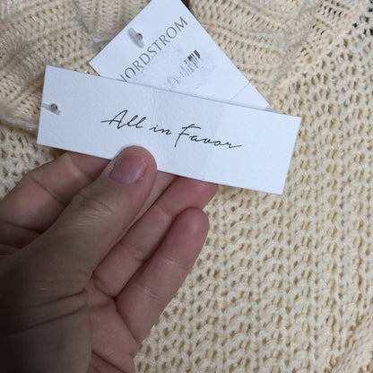 All in Favor Pullover Turtle Neck Sweater Long Sleeves Knit Ivory Medium NEW