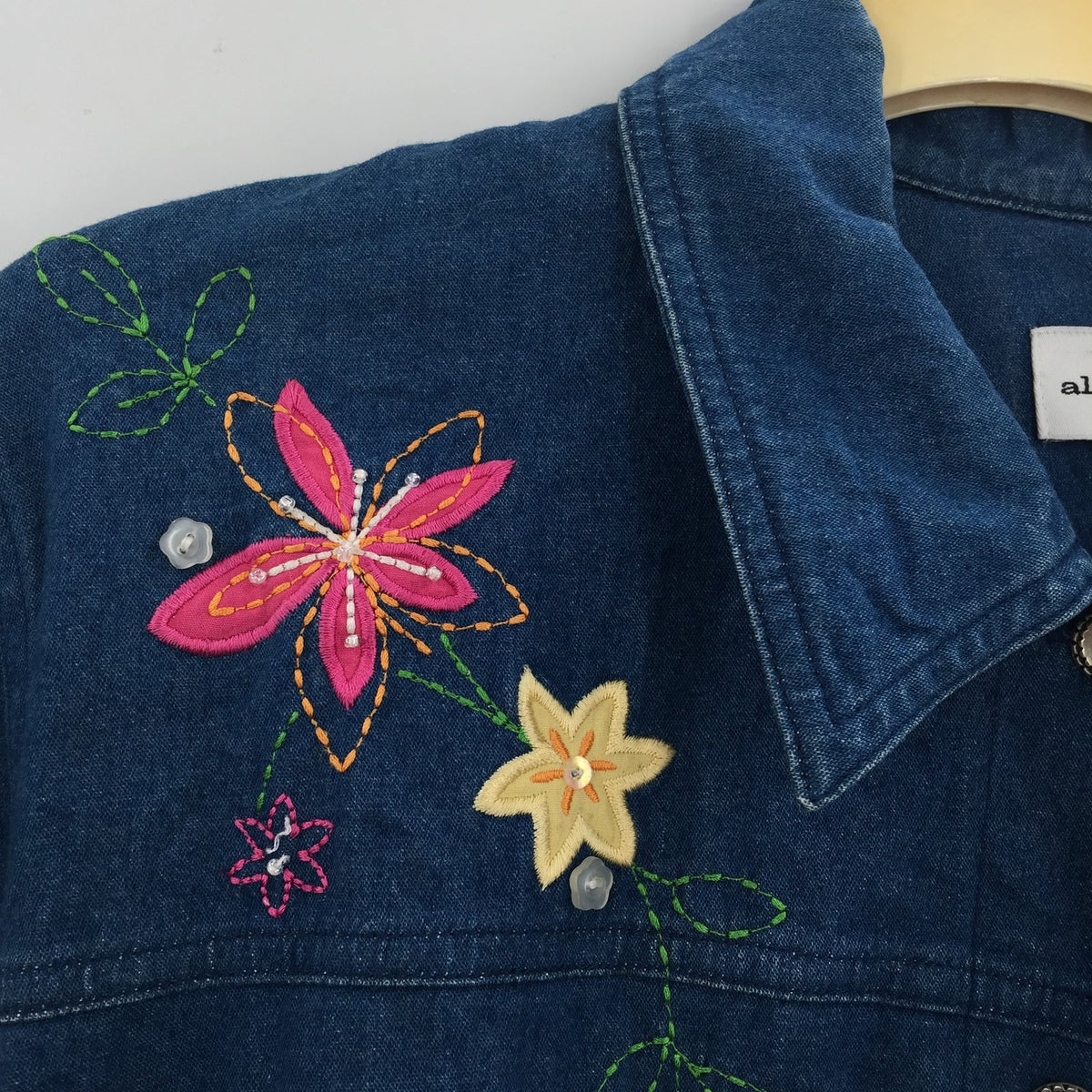 Alfred Dunner Embroidered  Flowers Denim Jacket Long Sleeves Blue Size 16