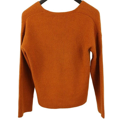 Treasure & Bond Long Flared Sleeve V-Neck Cozy Sweater Sz Medium in Rust NWT