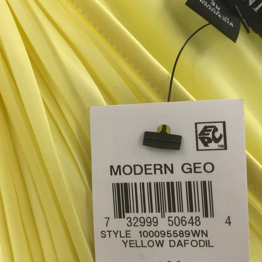 Alfani Plus 1X Pleated Front Sleeveless Blouse Top V-Neck Yellow NEW LIGHTWEIGHT