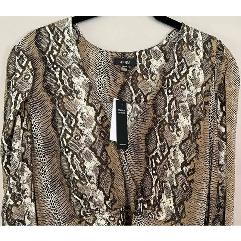 AFRM Top Women Extra Large/XL Snake Print NEW Crop Faux Wrap V-Neck Puff Sleeves