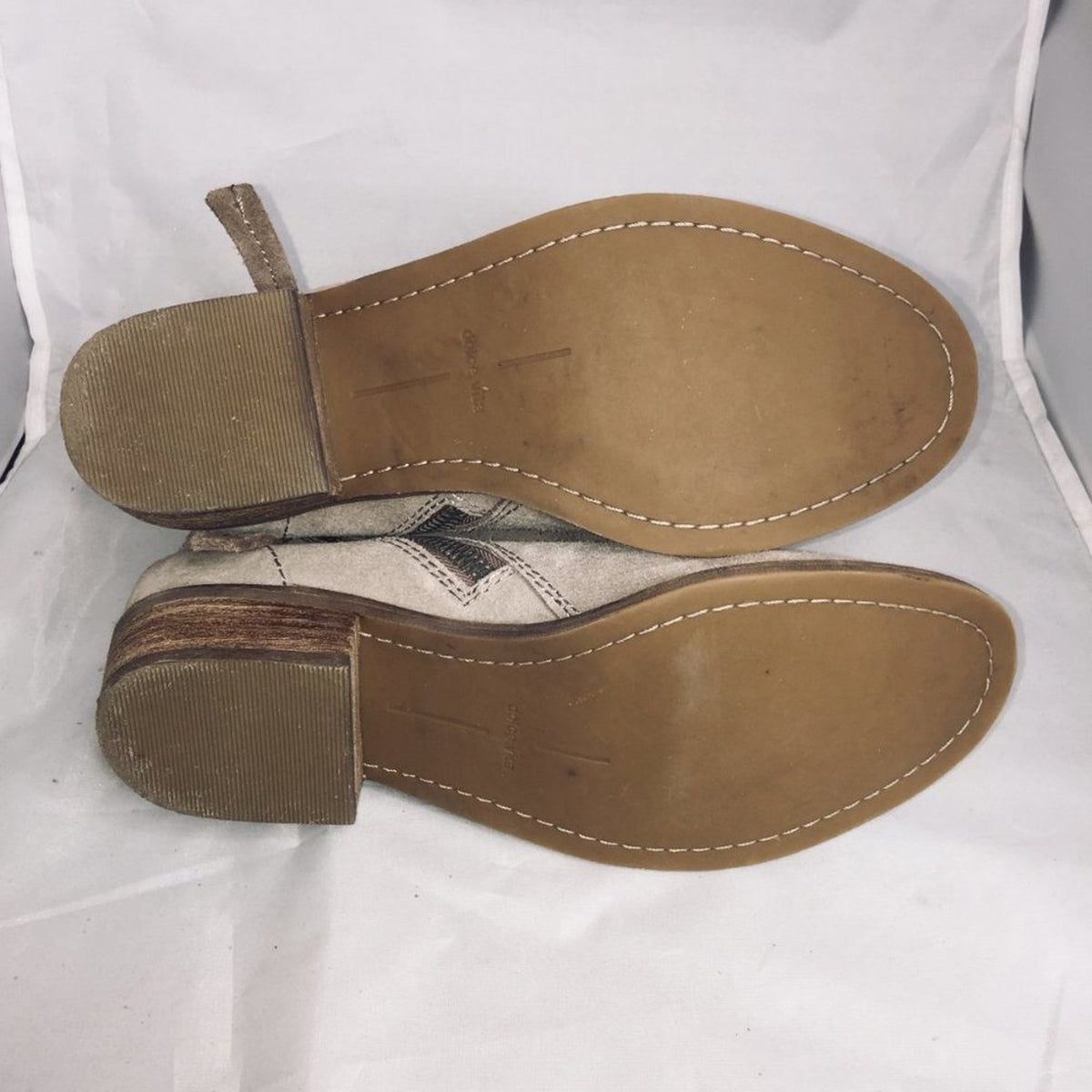 Dolce Vita Ankle Booties Suede Taupe Side Zipper size 6