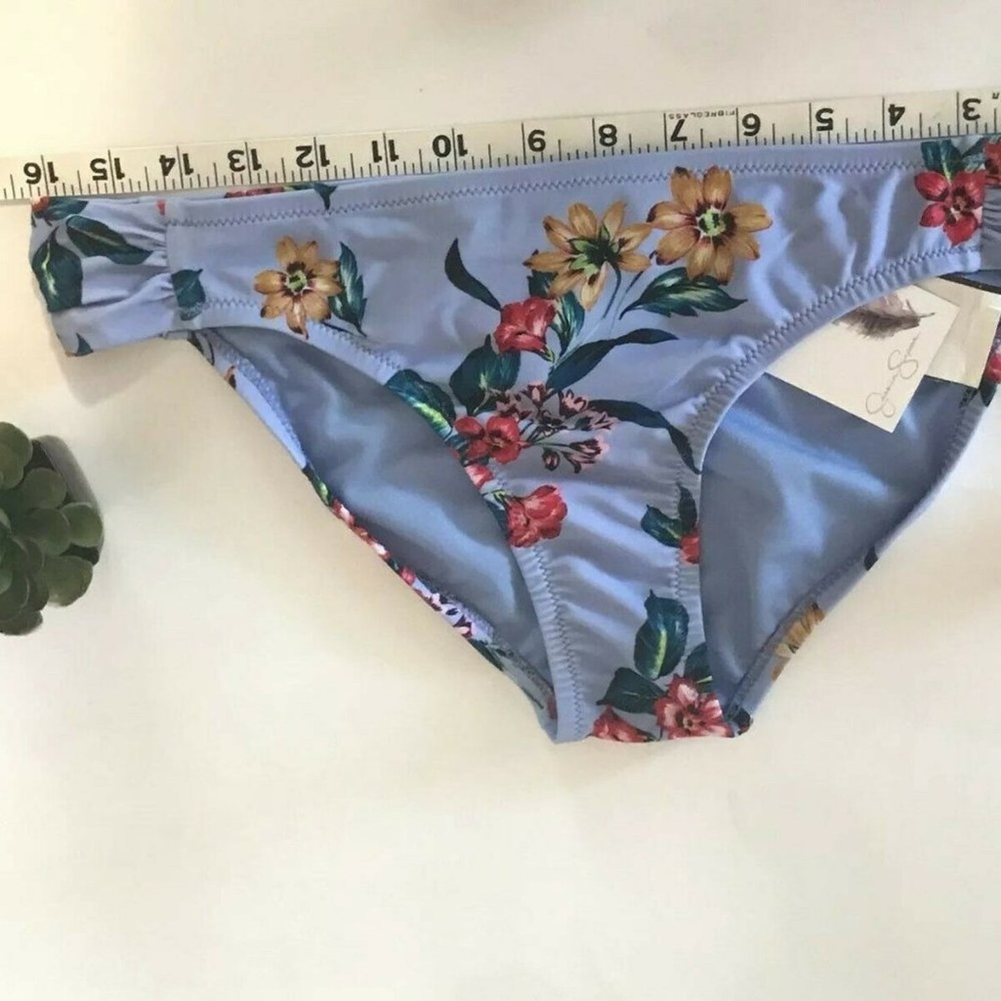 Side Shirred Lavender Floral Bikini Bottom Swim Size Medium