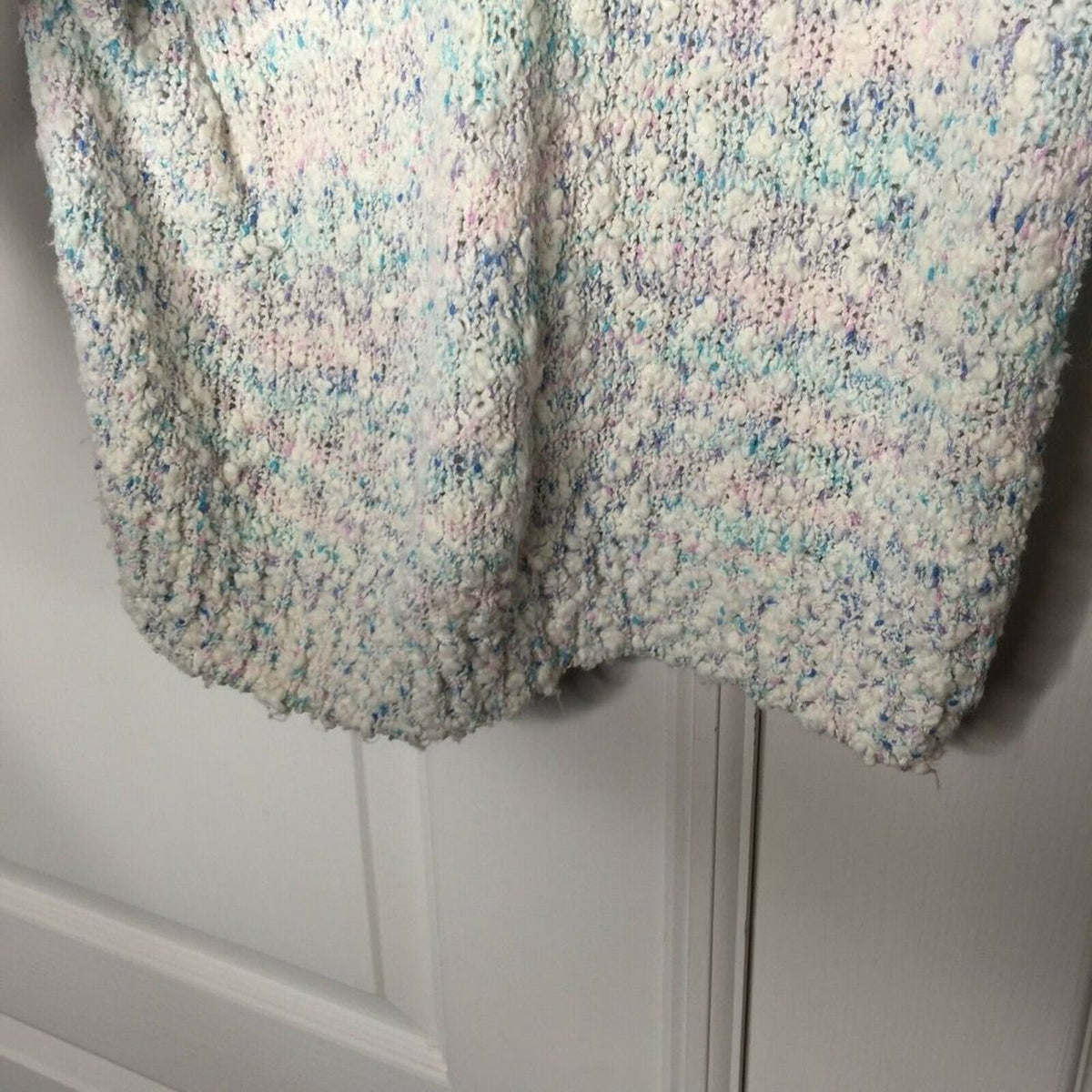 Victoria Jones Pullover Sweater Long Sleeve VNeck Texture Multicolor Medium KNIT