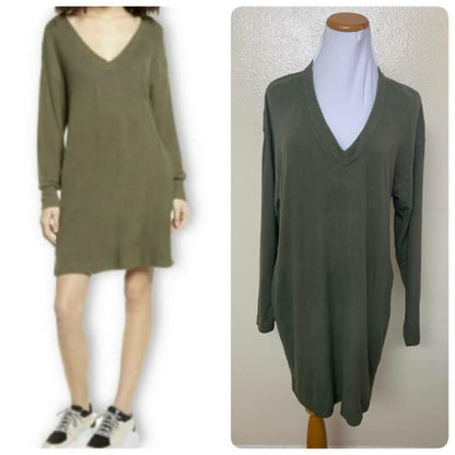 Socialite Women's Sweater Mini Dress Small Dark Olive Green NEW Double V-Neck