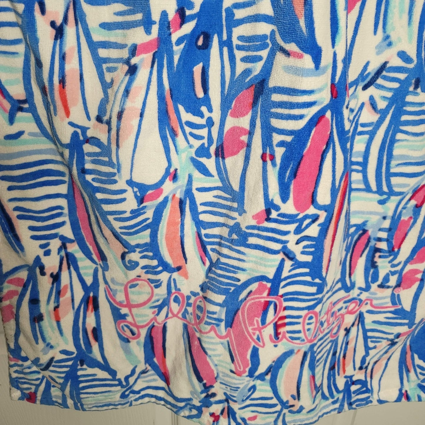 Lilly Pulitzer RRR Red Right Run Beach Towel Right Return Sail Boats Blue