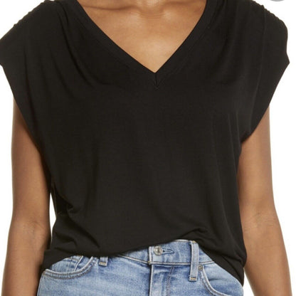 Treasure & Bond V-Neck Shoulder Pad Cap Sleeve Top Sz XS/Extra Small Black NWT