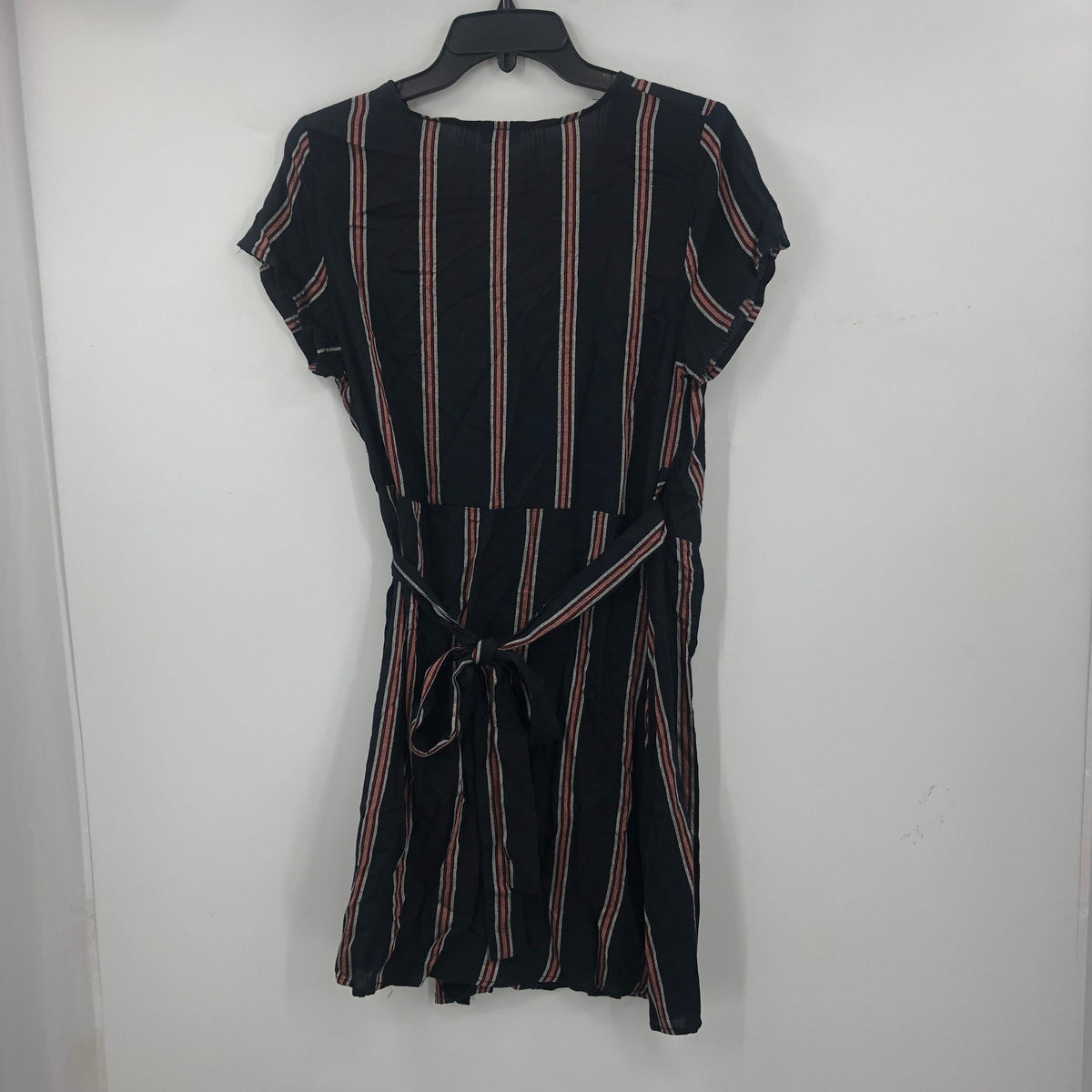 LIRA Women Short Sleeve Pullover Tie Waist Wrap Dress V-Neck Striped Black M