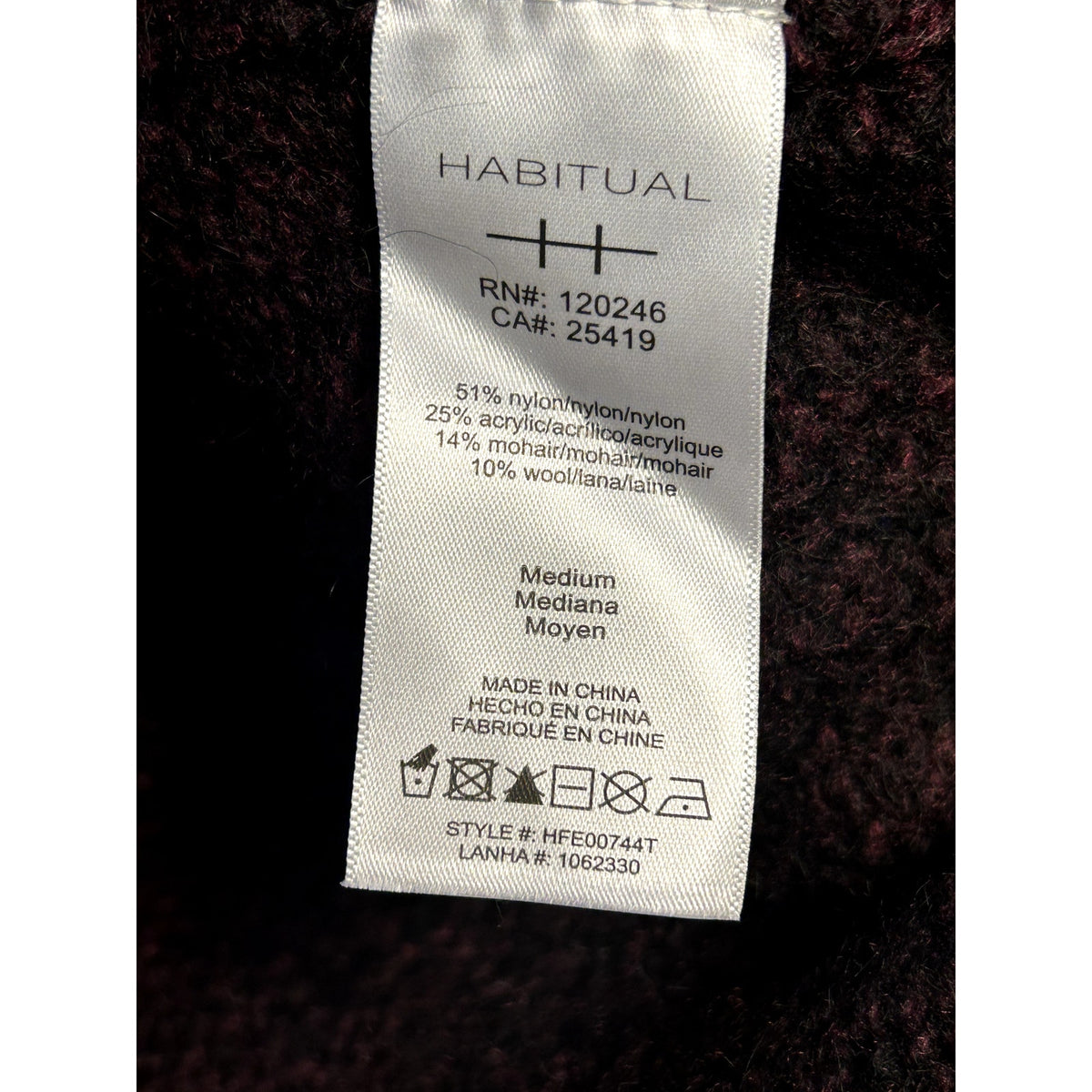 Habitual NWT Emmy Mohair/Wool-Blend V-Neck Sweater Size Medium
