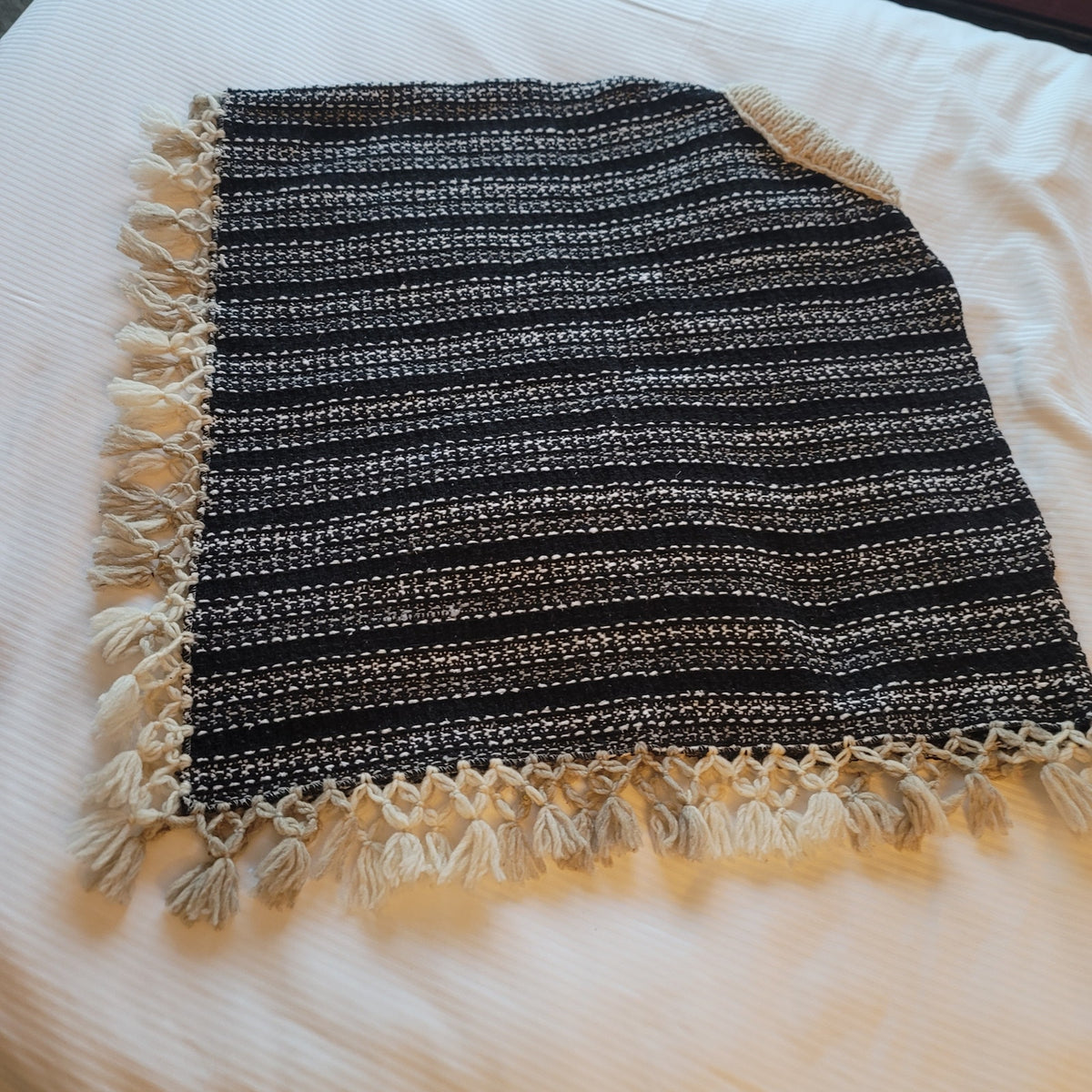 Handmade heavy poncho fringe wood button Winter One Size Multicolor Wool Cotton