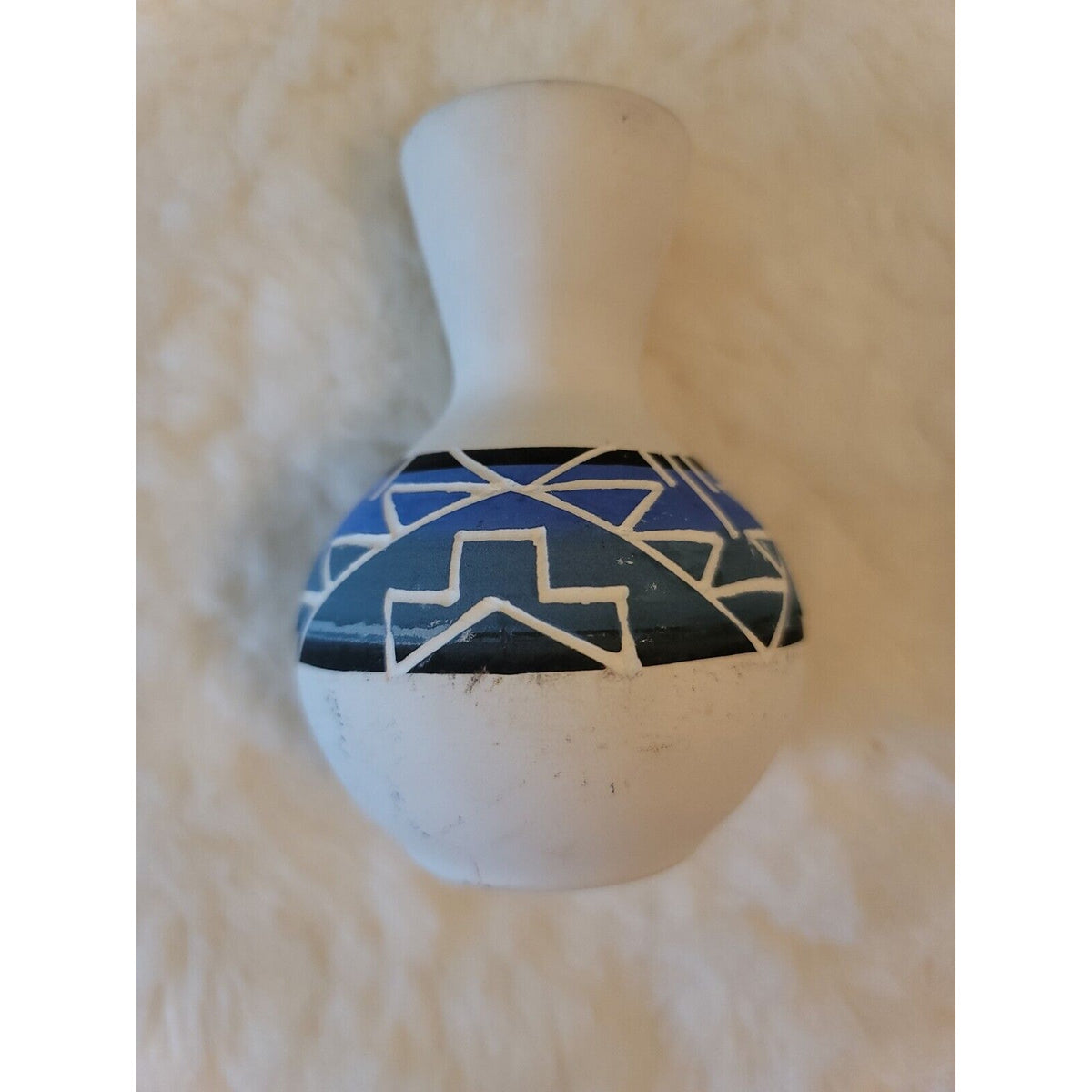 VIntage Sioux Pottery Small Vase INDIGENOUS Tribal Ethnic 4" Signed SWIFT EAGLE