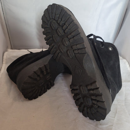 Booties Womens Classic Short Boots Suede Black 8.8 us / 39 EU Made Italy lace up