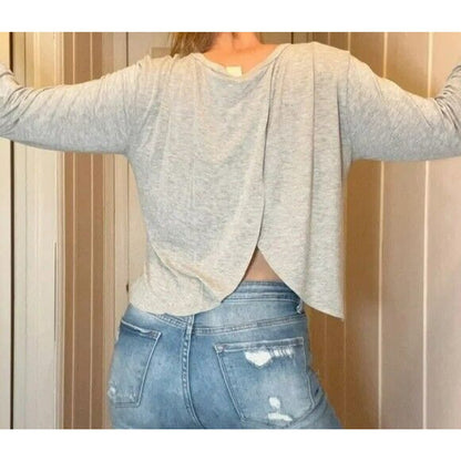 Cozy Rozy Life is Good Graphic Split-Back Long Sleeve Top Sz Medium Gray NWT
