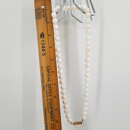 Vintage faux pearl white pink single strand necklace costume jewelry