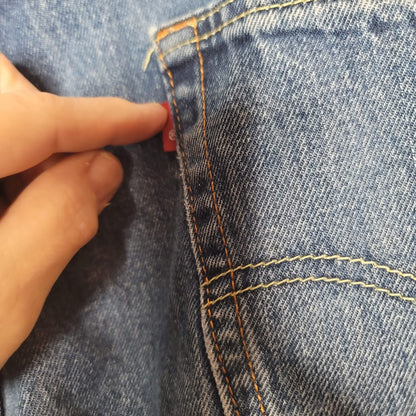 Vintage Levis blue Jeans Denim 550 size 36 Length 32 Preowned