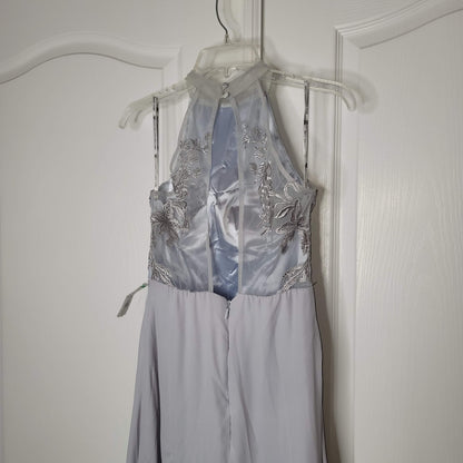 Chi Chi London formal Floral Embroidered high Neck Halter Dress Keyhole Size 10