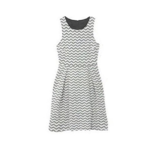 41 Hawthorn Stitch Fix Jace Fit & Flare Dress Chevron Gray White Size Small