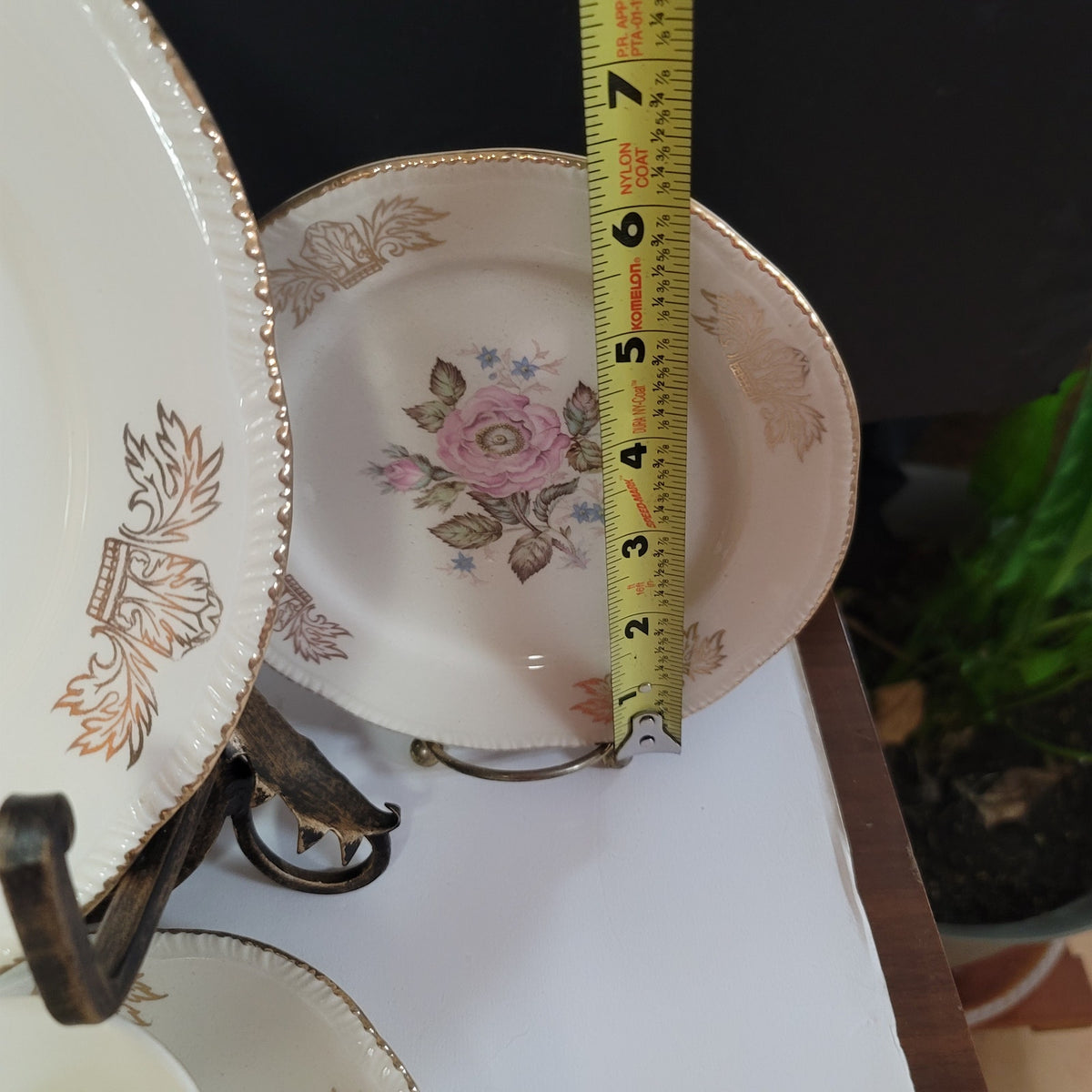 Homer Laughlin Queen Ester Dinner salad bread Plate Bowl cup saucer One Setting