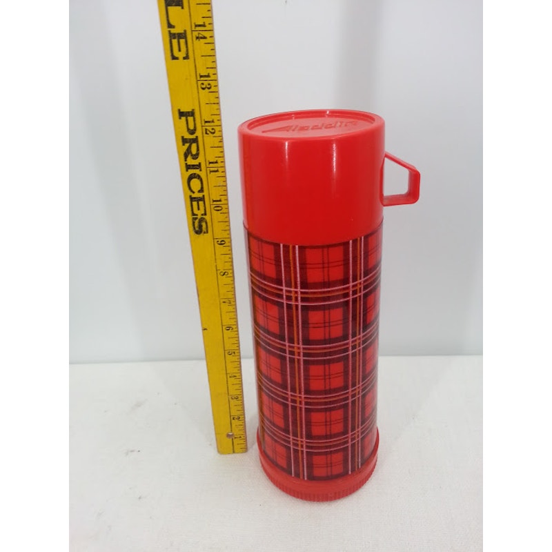 Aladdin Vintage One Quart Red Tan Plaid Thermos Camping Cabin Mountain Picnic