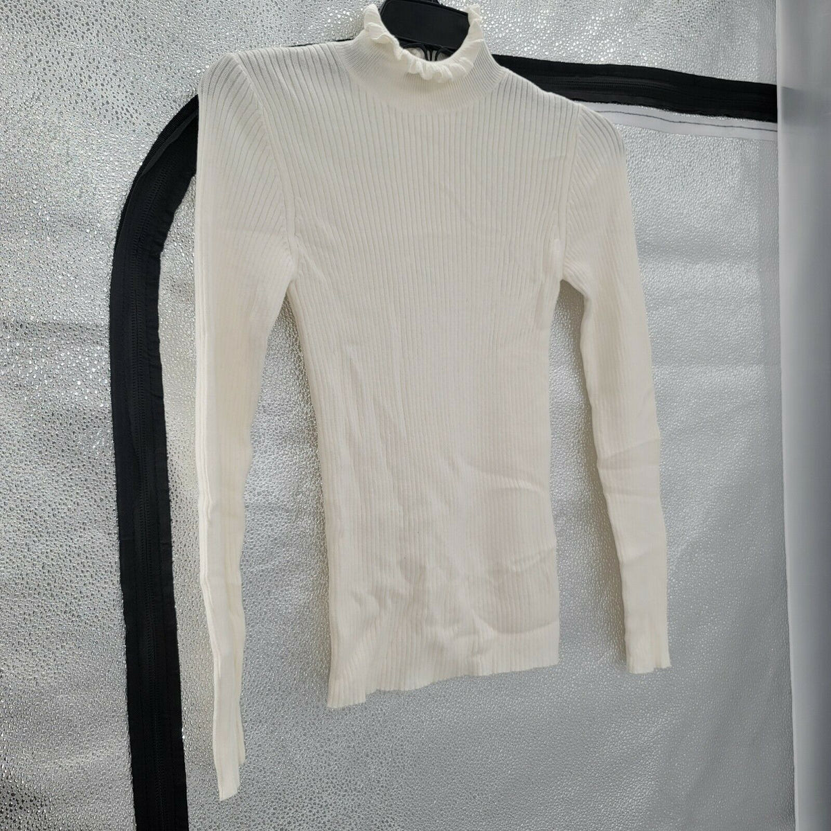 Frame Long Sleeve Pullover Sweater Ruffle Mock Neck Ribbed Knit Off White XS