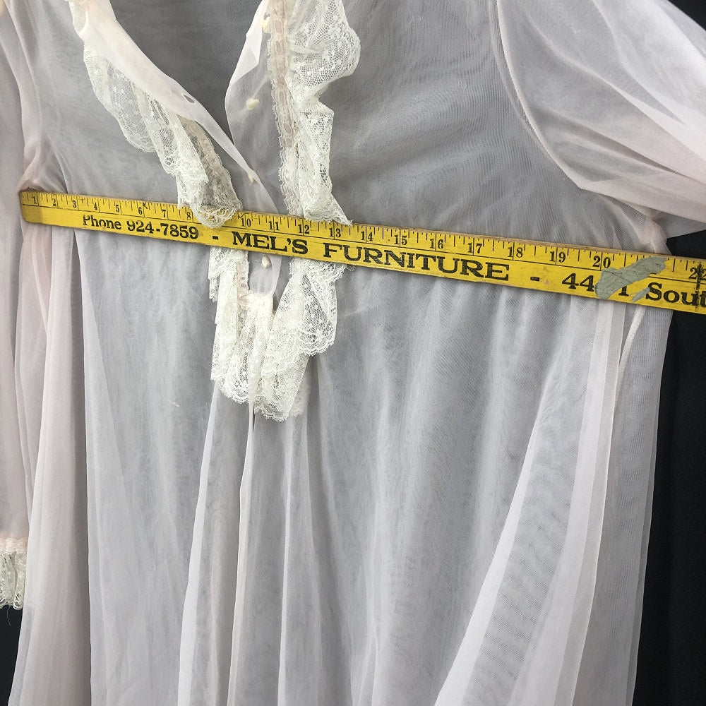 Vintage Pink Sheer Chiffon Ruffle Lace Nightgown Robe Romantic Loungewear
