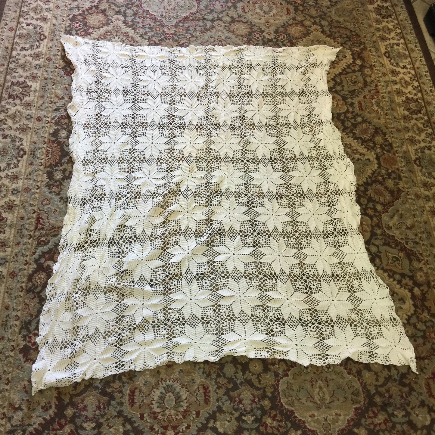 Handmade CROCHET Coverlet Blanket Cream Snowflake Wheel Full / Queen