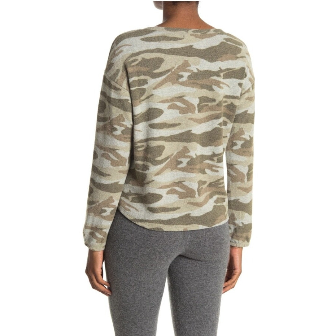 Socialite Printed Scoop Neck Henley Pullover Camo Shirt Soft Long Sleeve LARGE