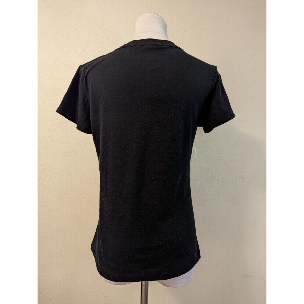 Sub Urban Riot Influencer Short Sleeve Tee Shirt Size Medium Black NWT Soft
