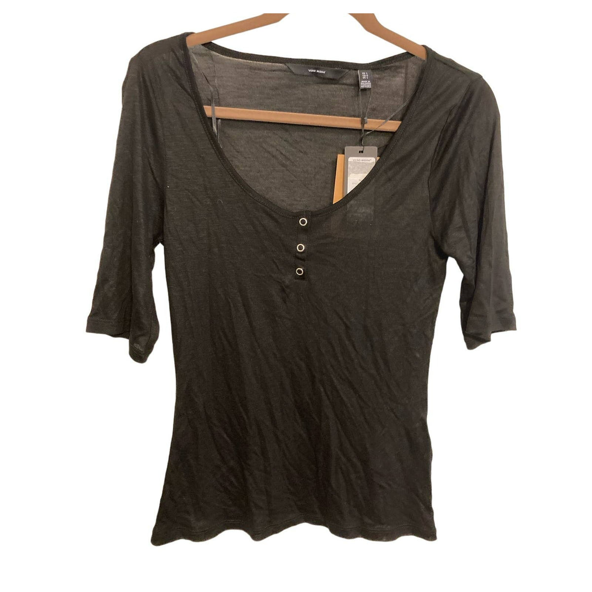 Vero Moda Women's Scoop Neck Top Large Black NWT Silver Snaps Semi Sheer