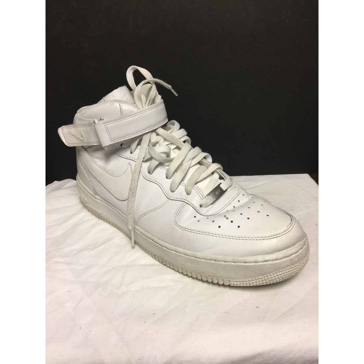 Nike Air Force 1 Mid Top 315123-111 White Basketball Sneakers SZ 13 2018