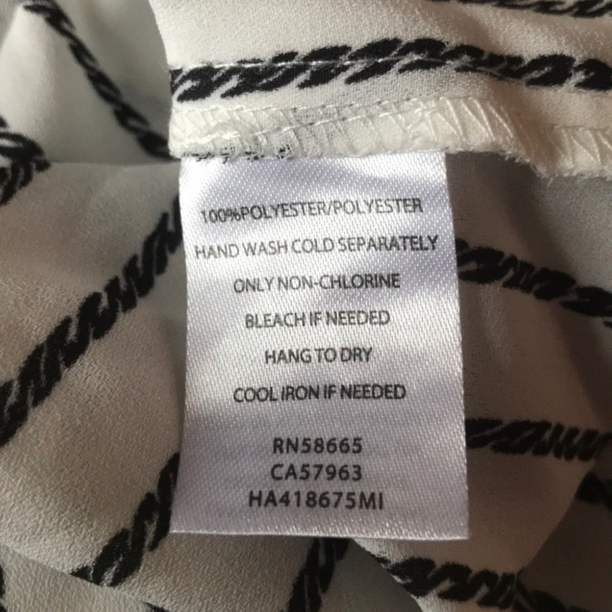 Halogen NEW Surplice Cap Sleeve Blouse Size Medium