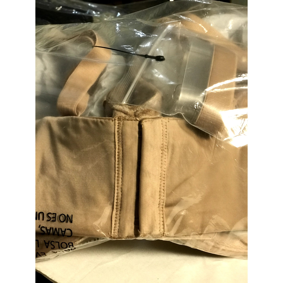 Curvy Couture NWT Strapless Sensation Multi-Way Push-Up Bra Nude 40DD