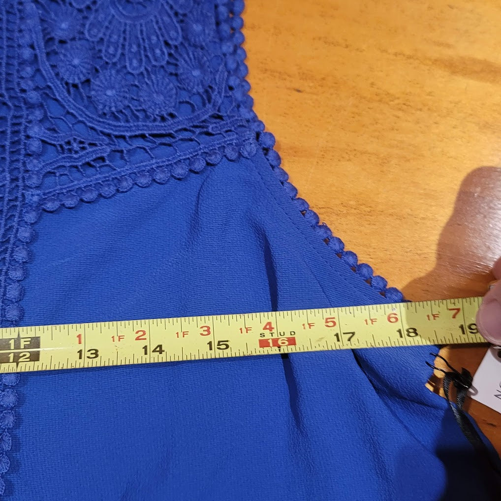 Halogen Size Medium Blue Mazarine Sleeveless blouse shirt Casual Career