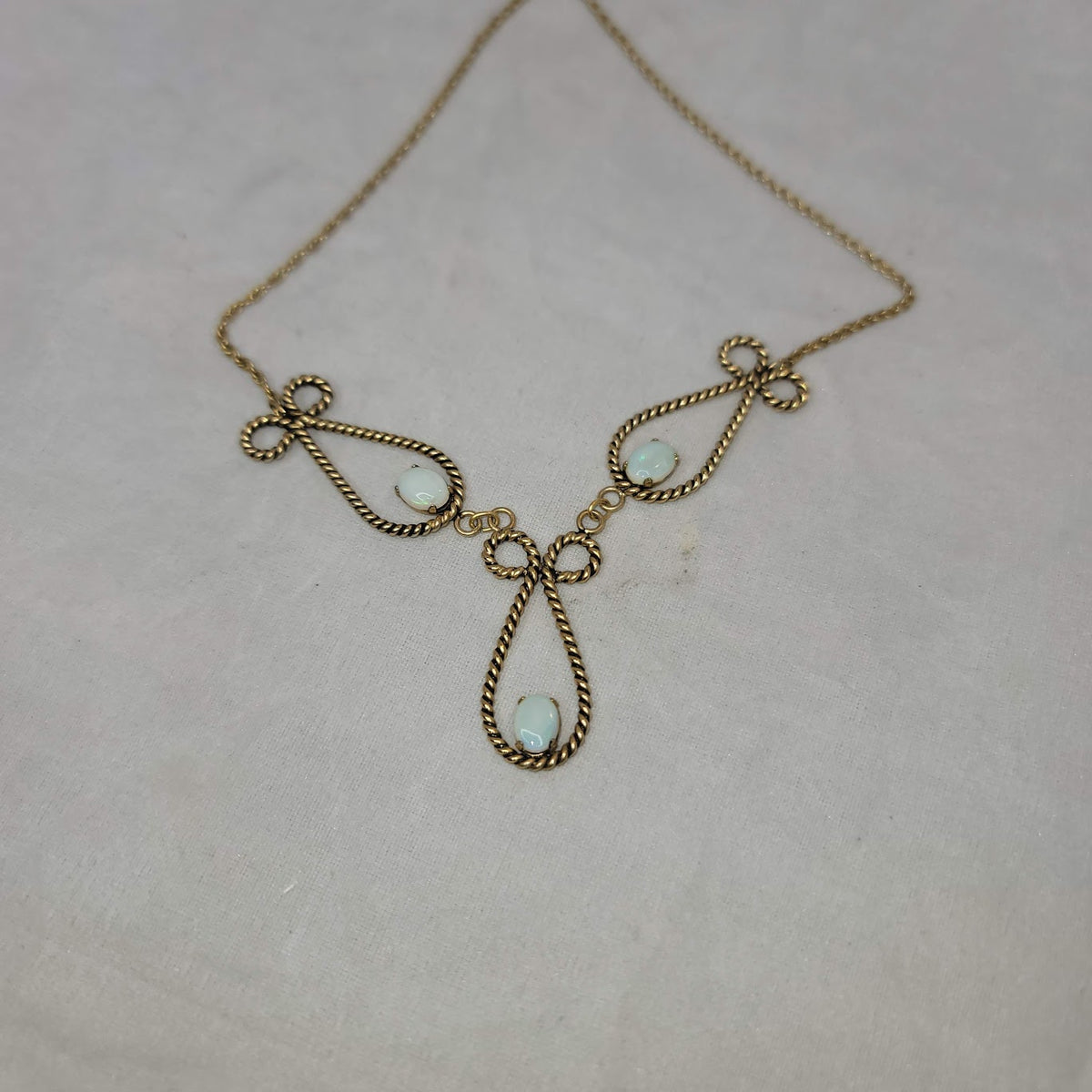 Vintage 1940s1950s Necklace 12Kt GF Gold Filled Opal Pendant