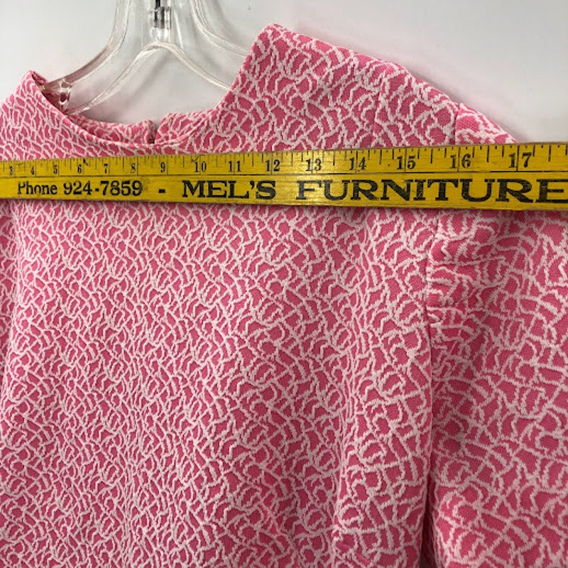 tEXTURED Pink Dress 1960s Polyester Short Sleeve Large/ XL Sheath VINTAGE RED