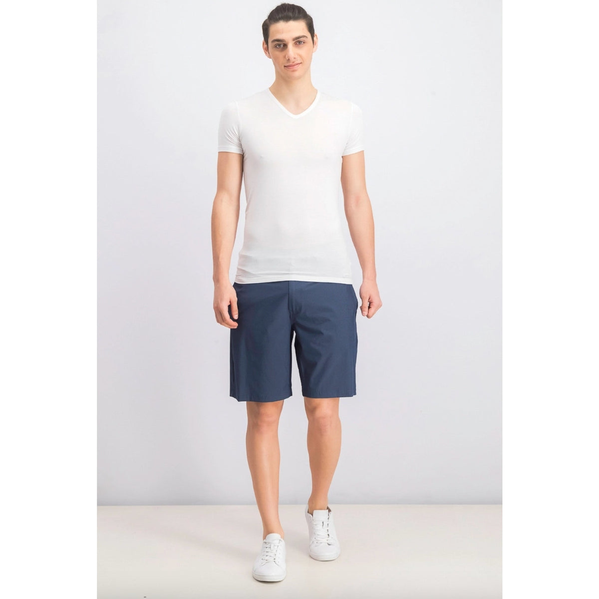 Travis Mathew NWT Men's Striped Shorts Blue Night Golf Flat Front Size 32