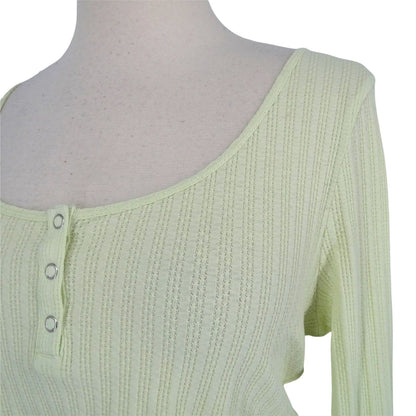 BP Green Limecream Medium NEW Crop Top Snap-front Henley Lettuce-Edge blouse