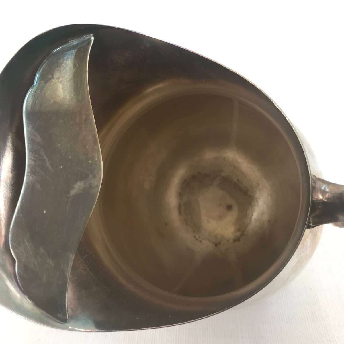WM Rogers 317 Classic Silver Plate Water Claw Footed Pitcher with Lace Lip Guard
