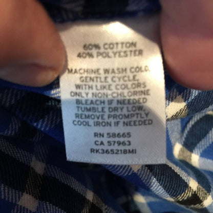 NWT Free Press Plaid Flannel Button Up Size Medium long Sleeve Shirt Top